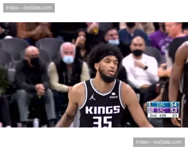 独行侠巴格利三世因颈部扭伤缺阵 内线轮换受到直接影响